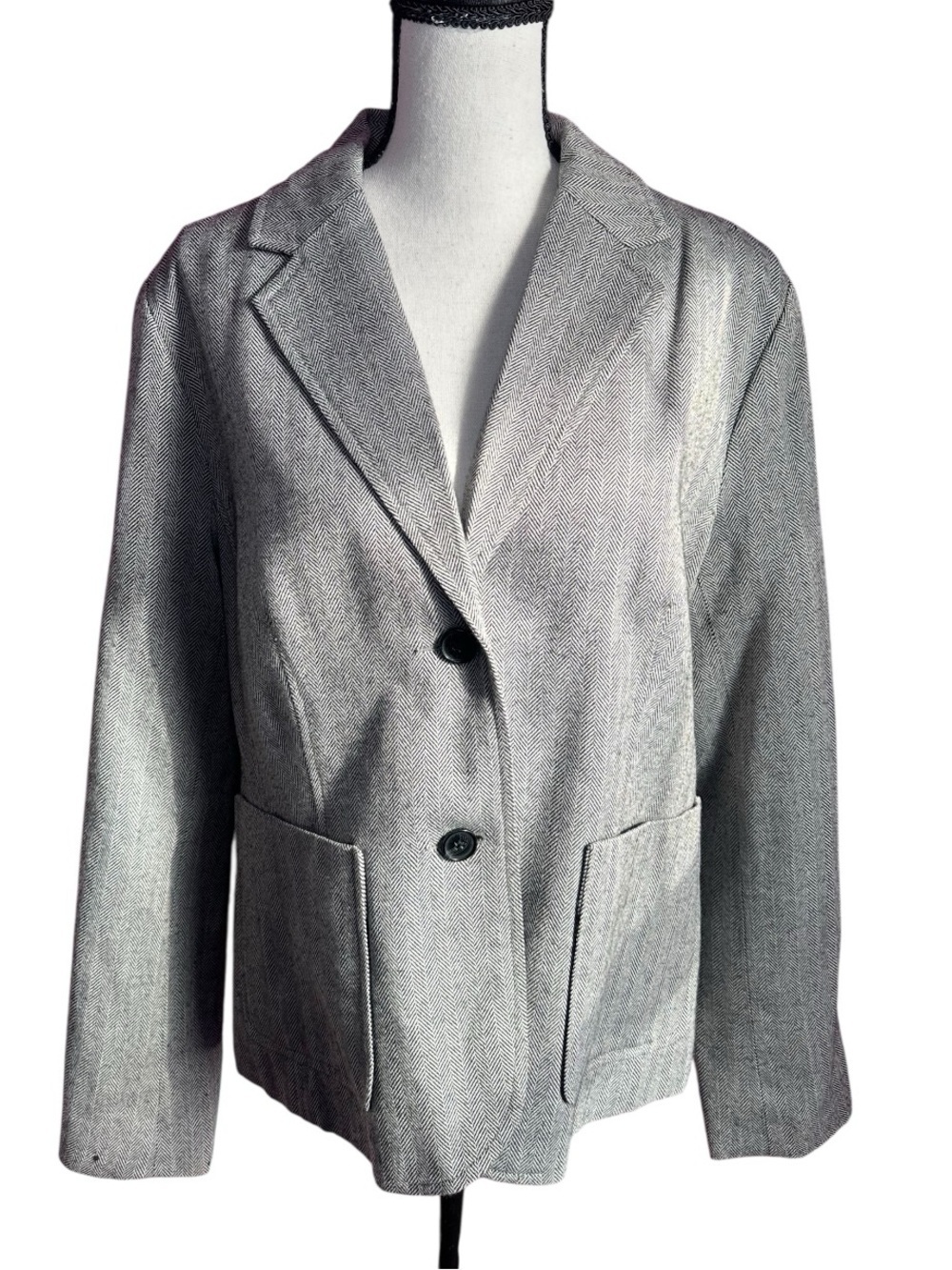 Isaac Mizrahi Women’s Gray Blazer Jacket - Size Large